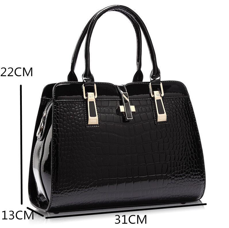 Luxury high quality pocket designer handbags and shoulder bags