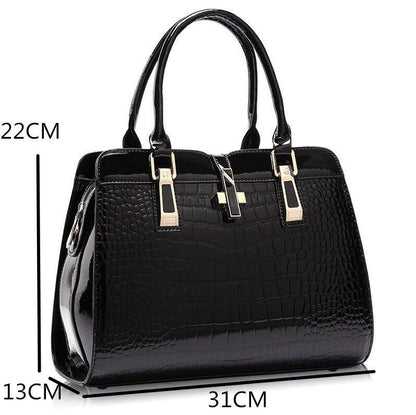 Luxury high quality pocket designer handbags and shoulder bags